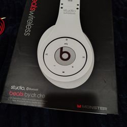Dre Beats Studio Headphones 