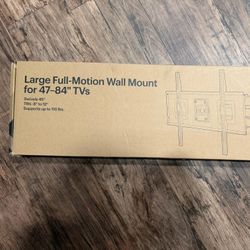 Best Buy Essentials Large Full-Motion TV Wall Mount — $30