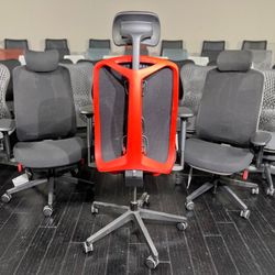 *FREE DELIVERY* NEW HERMAN MILLER LOGITECH VANTUM CHAIRS