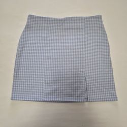 Blue/white plaid skirt