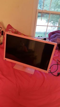 Pink tv with remote