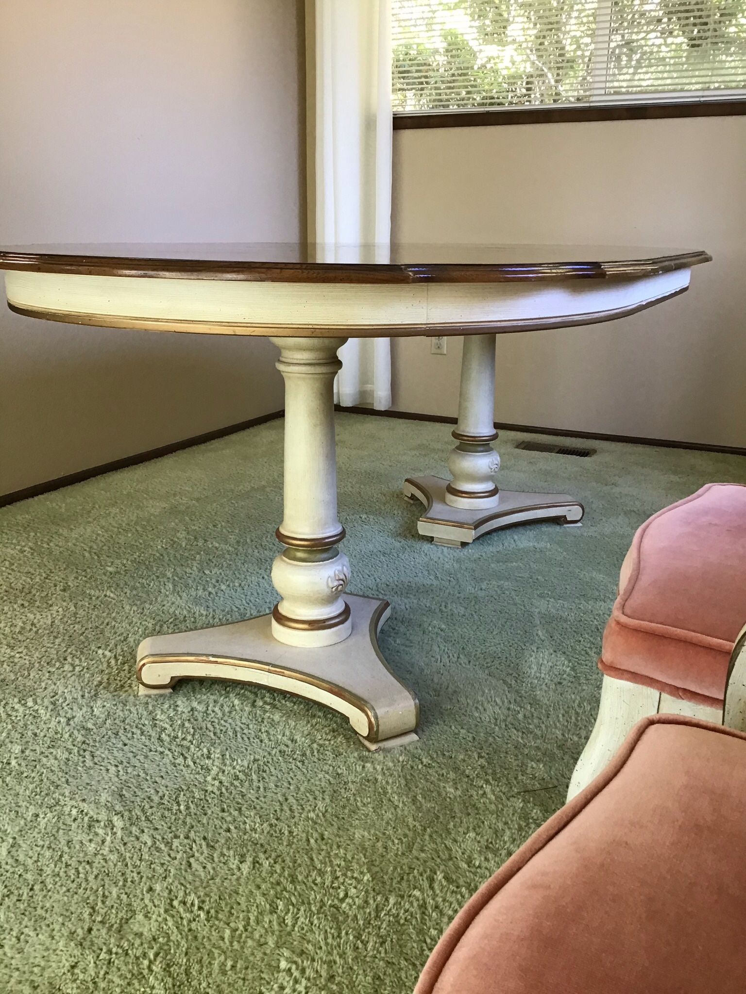 Drexel heritage dining table