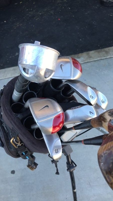 Golf Clubs With Bag And Expensive Accessories All Great Condition