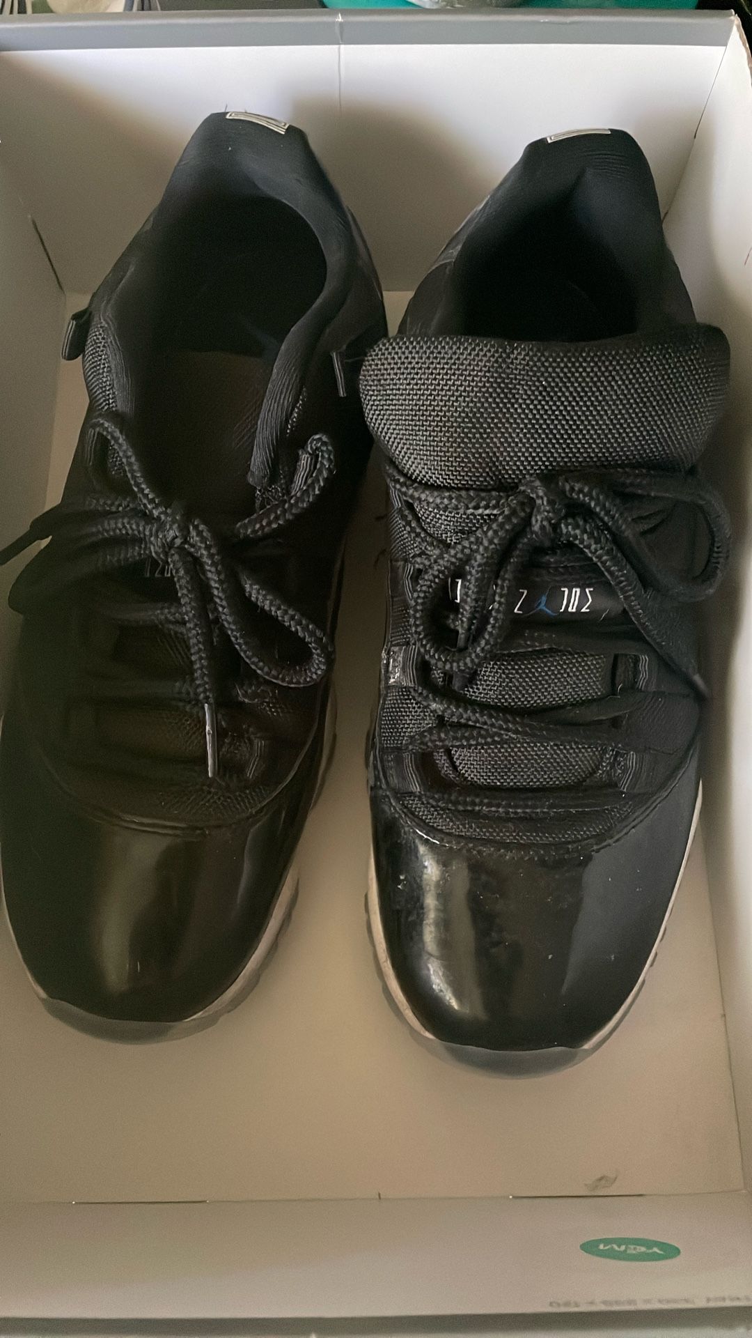 8.5 JORDAN $70 ASIS