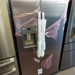 GE 22cu.ft Counter-Depth Side-By-Side