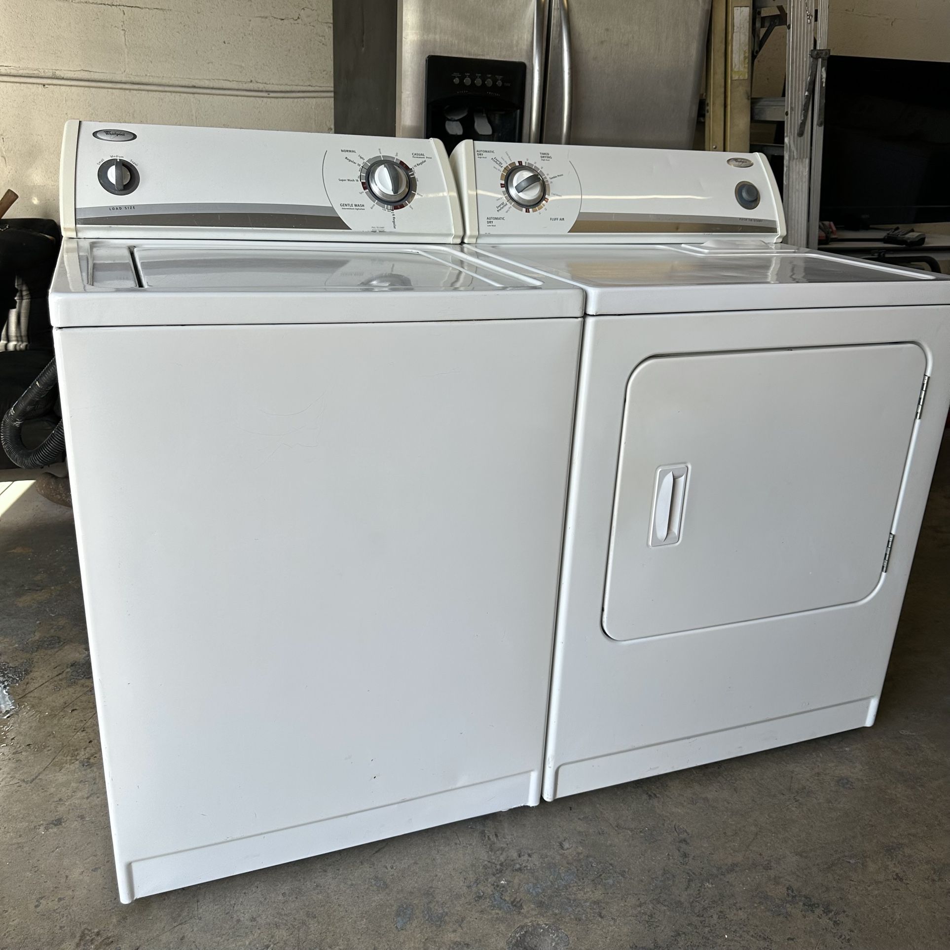 Washer And Dryer Whirpool (FREE DELIVERY & INSTALLATION)