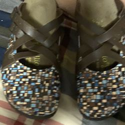 Original Birkenstock Shoes Size 8.  (new)