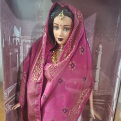 NIB! 2000 PRINCESS OF INDIA BARBIE - 28374 - ORIGINAL BOX - DOLLS OF THE WORLD - #3