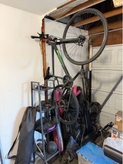 Fuji traverse 1.7 Hybrid bike bicycle Medium