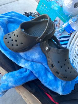 Crocs size 11c $10 firm