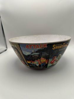 Rare! Mulberry Home Collection 10" Horror/Sci-Fi Plastic Bowl