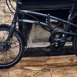Pedego Foldable 350watt 24mph  30mile Range Ebike