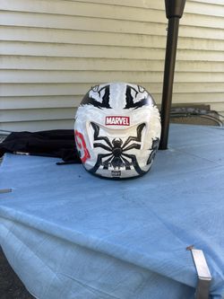 HJC anti-venom helmet