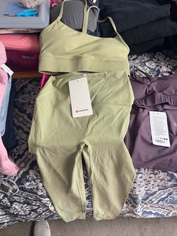 Lululemon leggings with sports bra asking for 160.00 for both regular price $98 each
