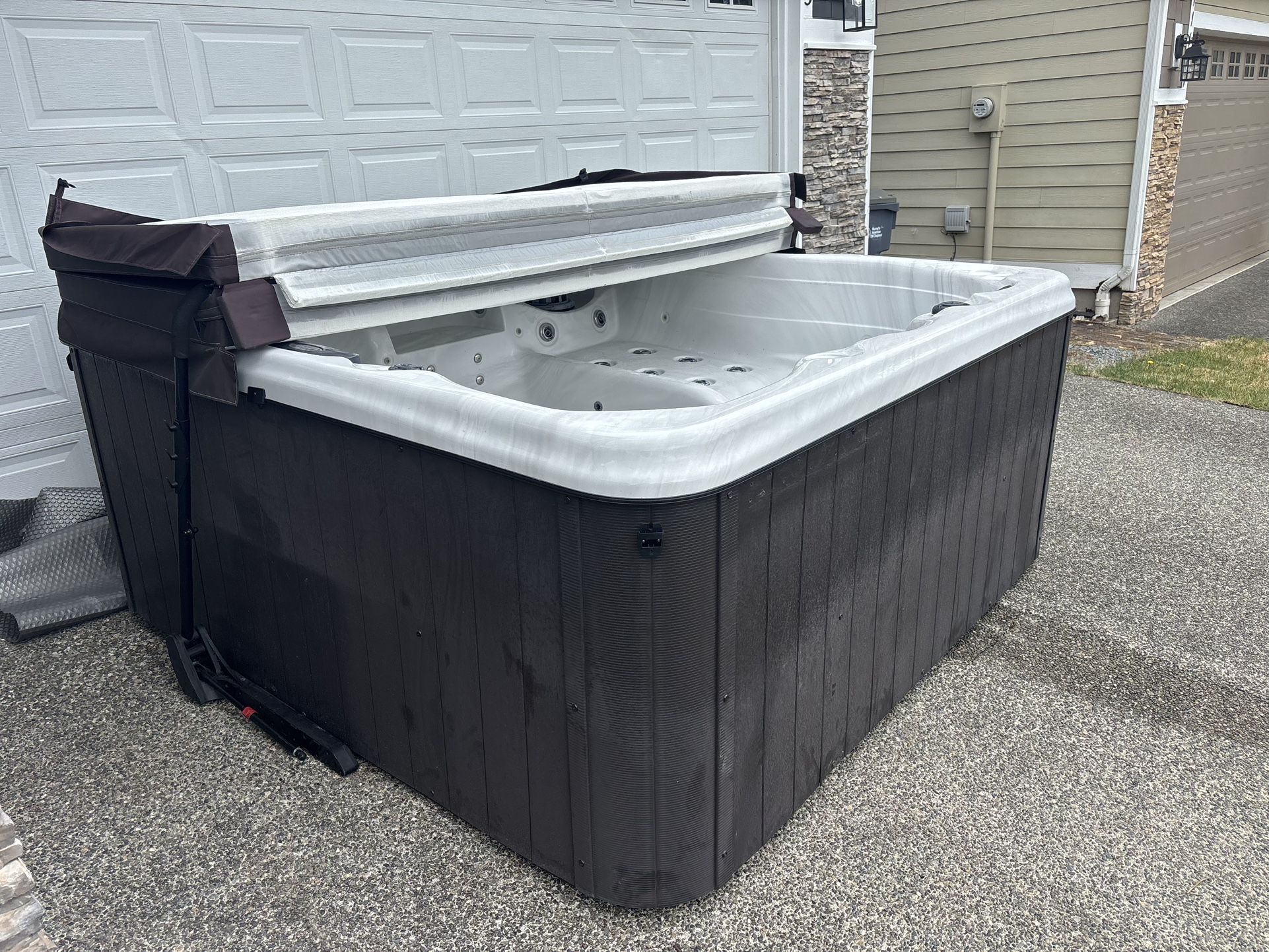 Hottub