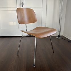 Plywood Molded Chair