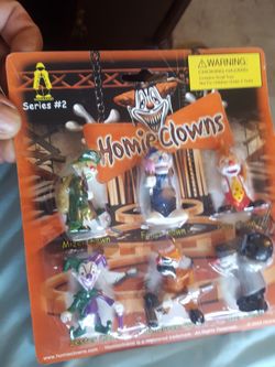 HOMIE CLOWNS LIKE NEW BLISTER CARDS
