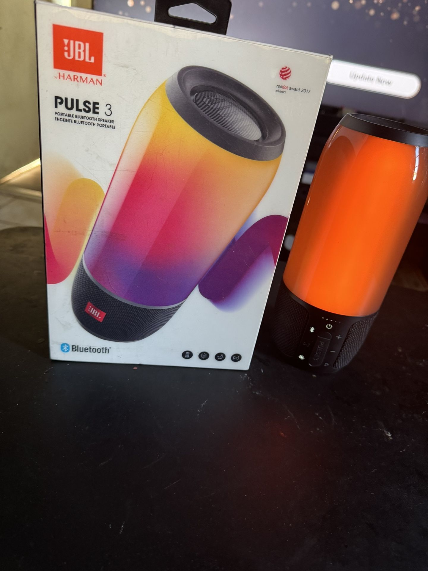 Pulse 3 Portable Bluetooth Speaker 