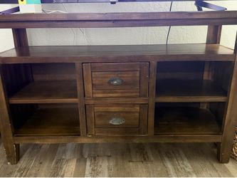 Entertainment stand