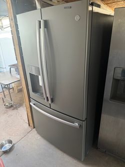 GE Refrigerator French door / ICE Maker & water Everything woring perfectly / FREE delivery to Garage or Front door