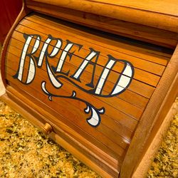 VINTAGE ROLL UP WOODEN BREAD BOX