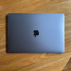 Apple Macbook Air (Retina, 13.3”, 2020)
