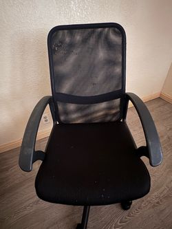 Desk chair