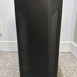 Lian Li computer case 