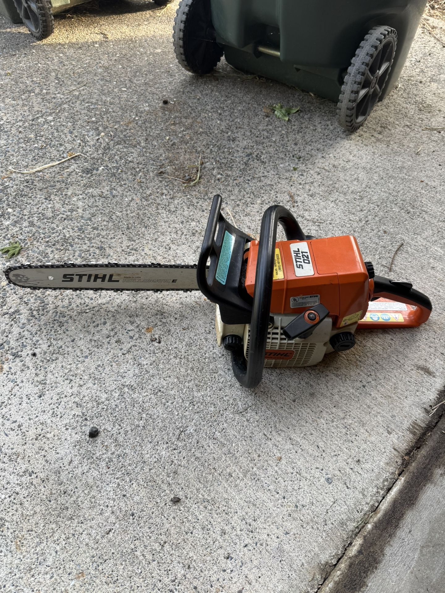 STIHL 021 Chainsaw