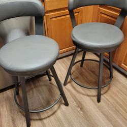 Bar Stools 