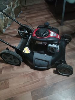 Murray 21 4.5 H P High Wheel Push Mower for Sale in Lutz FL OfferUp