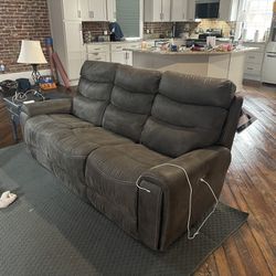 La-Z-Boy Electric Dual Recliner Couch