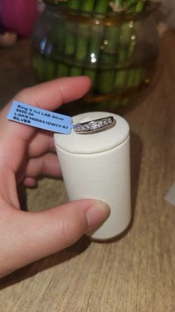 Genuine Lab Grown Diamond S925 half eternity band Size 7, has s925 and LGD stamp