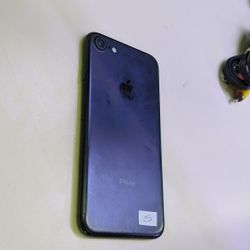 iPhone 7 32gb Factory Unlocked Multiple Carrier 