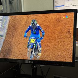 LG Computer Monitor 24”