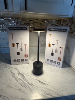 Cordless Table Lamps