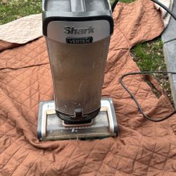 Shark Vertex  Cleaner
