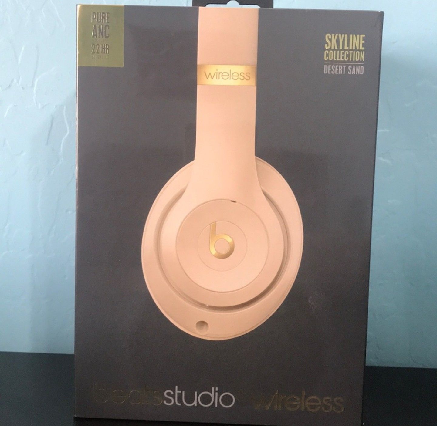 SEALED BEATS STUDIO 3 WIRELESS SKYLINE COLLECTION