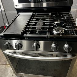 LG Gas Range ThinQ