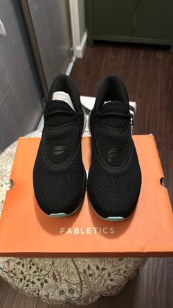 Fabletics sneakers