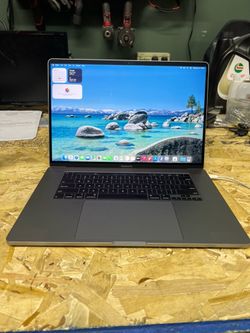 Macbook pro 15” i7 512gb