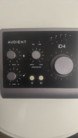 Audient iD4 MKII Desktop 2x2 USB Type-C Audio Interface