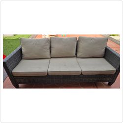 Outdoor Patio Wicker Sofa / 3-Seater Couch