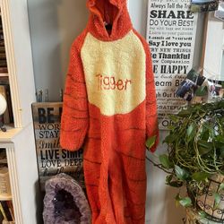 Disney Store Winnie The Pooh's Tigger Adult Size LARGE Plush Costume Vintage