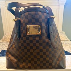 Louis Vuitton Purse