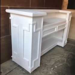 Custom Made Bars And Reception Desks 