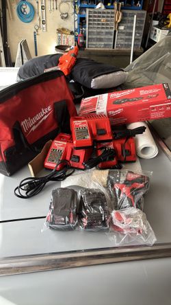 Milwaukee drill package