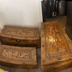 CHINESE ANTIQUE CARVED CAMPHOR WOOD TRUNK CHEST