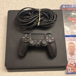 Playstation 4 Slim —Black USED