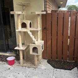 Free Cat Tower